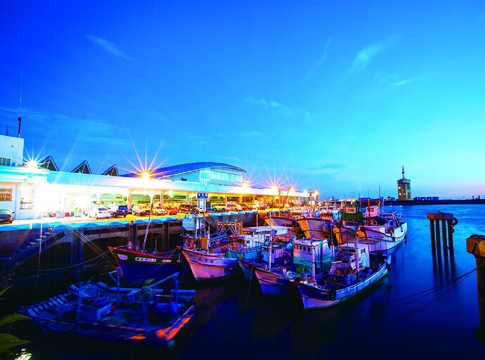 梧棲港觀光漁市