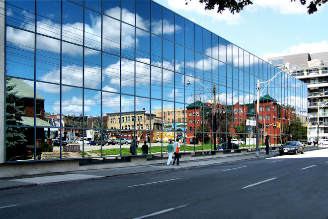 080804mirrores.jpg