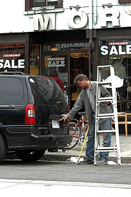 120113 queenswes.jpg